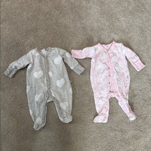 GAP Baby Heart Footies - Gray & Light Pink
